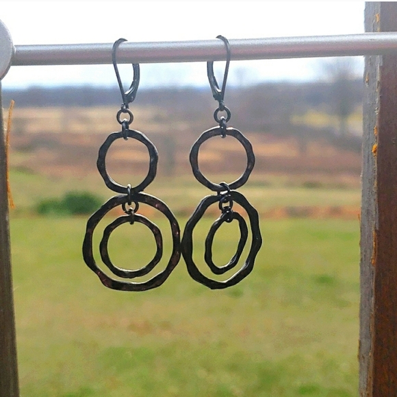 Jewelry - 55. Black dangling earrings